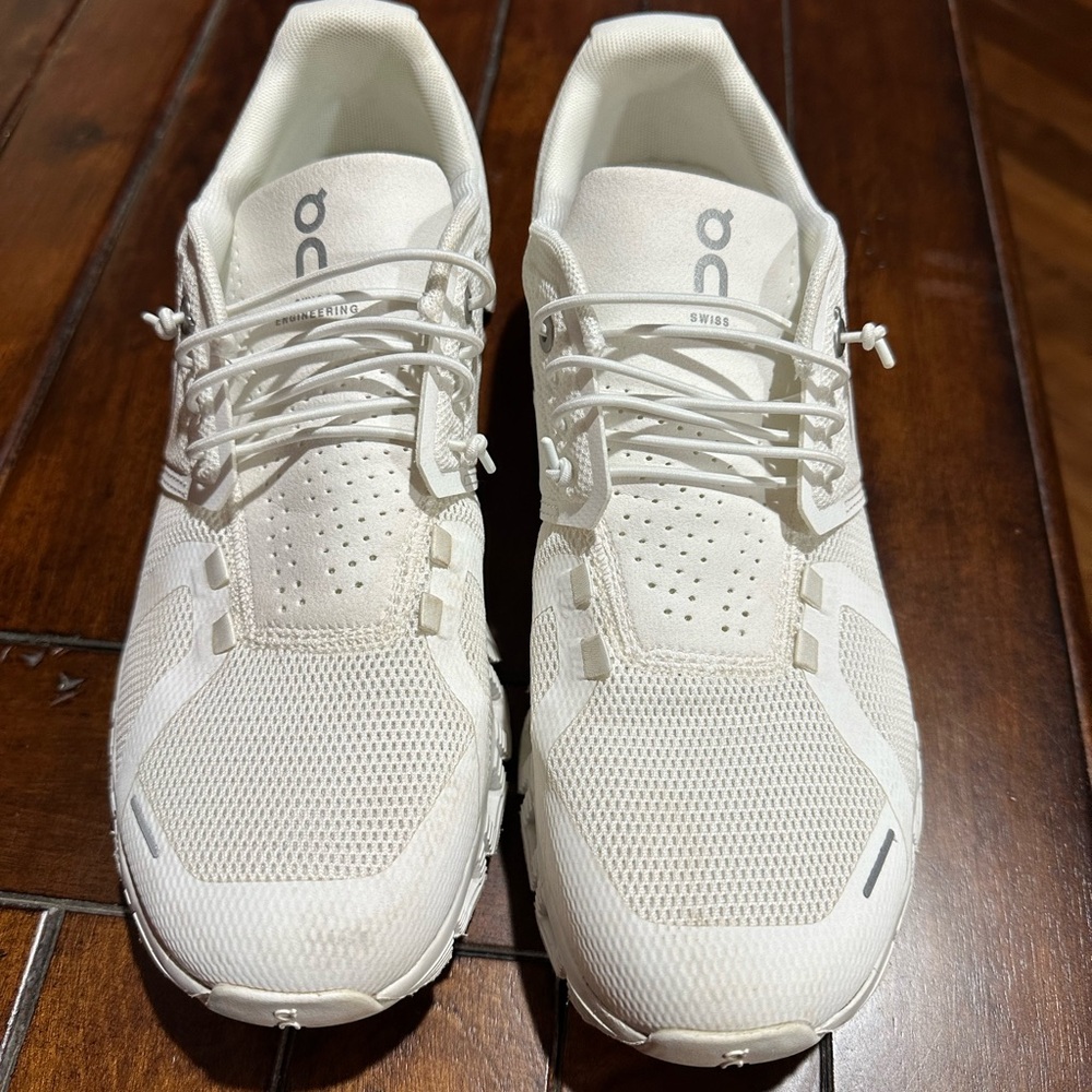 Oncloud Tennis Shoes